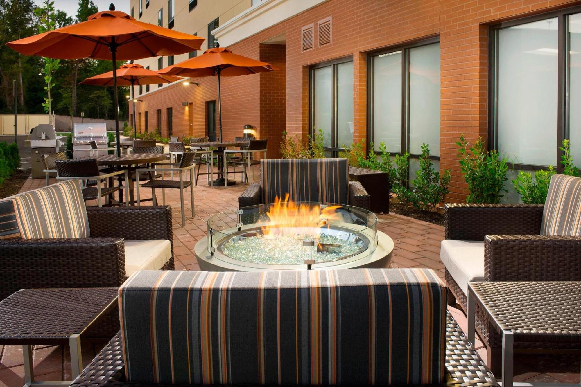 Towneplace Suites By Marriott Alexandria Fort Belvoir Mount Vernon Exteriör bild
